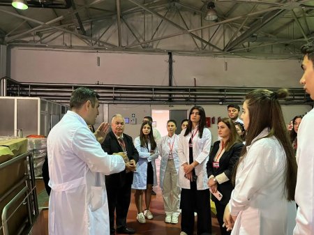 BDU tələbələri “AZGRANATA” MMC-də olublar - FOTO BDU tələbələri “AZGRANATA” MMC-də olublar - FOTO