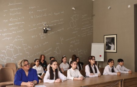 Məktəblilər akademik Yusif Məmmədəliyevin Memorial Muzeyini ziyarət ediblər - FOTO