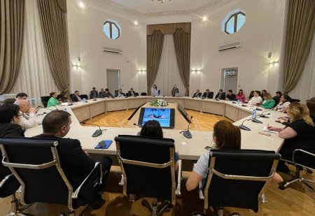 “İnsan resurslarının idarə edilməsinə ümumi baxış” mövzusunda təlim keçirilib - FOTO “İnsan resurslarının idarə edilməsinə ümumi baxış” mövzusunda təlim keçirilib - FOTO