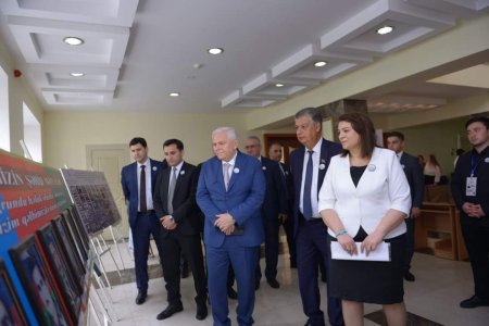 Şəki şəhər 10 nömrəli tam orta məktəb 125 yaşında - FOTOLAR