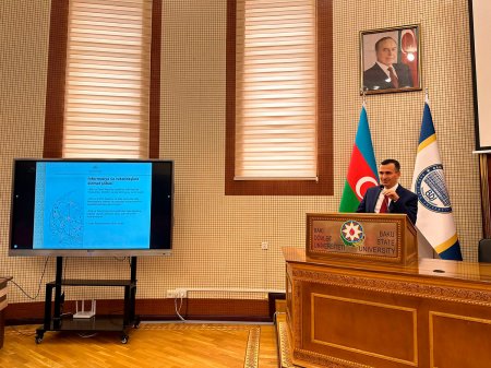 Tələbələr elektron xidmətlərdən istifadə ilə bağlı maarifləndiriliblər - FOTO Tələbələr elektron xidmətlərdən istifadə ilə bağlı maarifləndiriliblər - FOTO