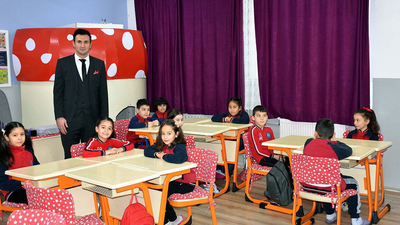 Zəlzələ bölgəsində əlavə yerlər ilə YKS müraciətləri artdı Zəlzələ bölgəsində əlavə yerlər ilə YKS müraciətləri artdı