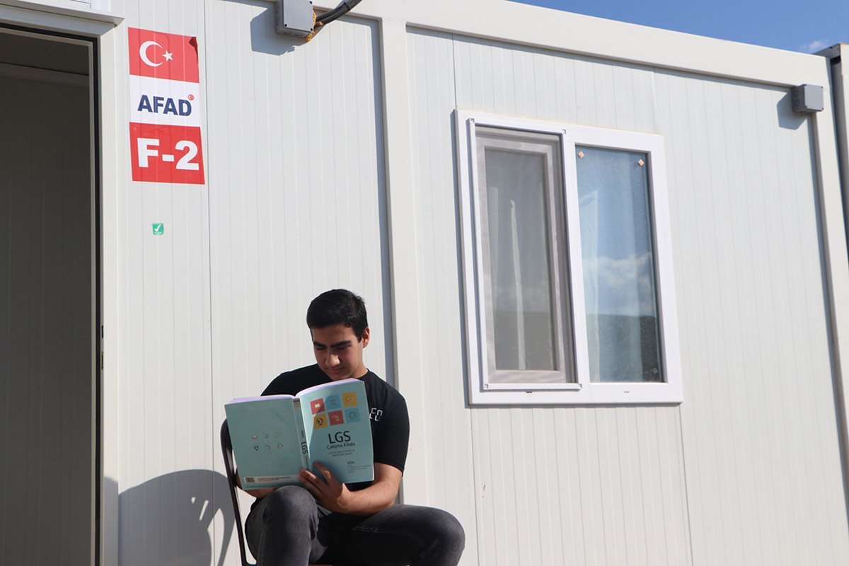 Eyni ailədən 6 il ara ilə ikinci dəfə 500 tam xal Eyni ailədən 6 il ara ilə ikinci dəfə 500 tam xal