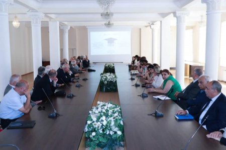 Bursa Texniki Universitetinin müəllimləri AzTU-da mühazirə oxuyub - FOTO