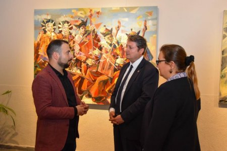Bilecikdə azərbaycanlı rəssamın fərdi sərgisi nümayiş etdirilib - FOTO Bilecikdə azərbaycanlı rəssamın fərdi sərgisi nümayiş etdirilib - FOTO