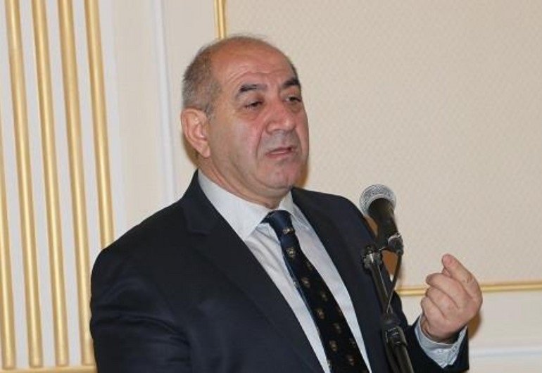 Qurban Yetirmişli: "Zəlzələnin maqnitudası az olub, bəzi yerlədə hiss edilib" Qurban Yetirmişli: "Zəlzələnin maqnitudası az olub, bəzi yerlədə hiss edilib"