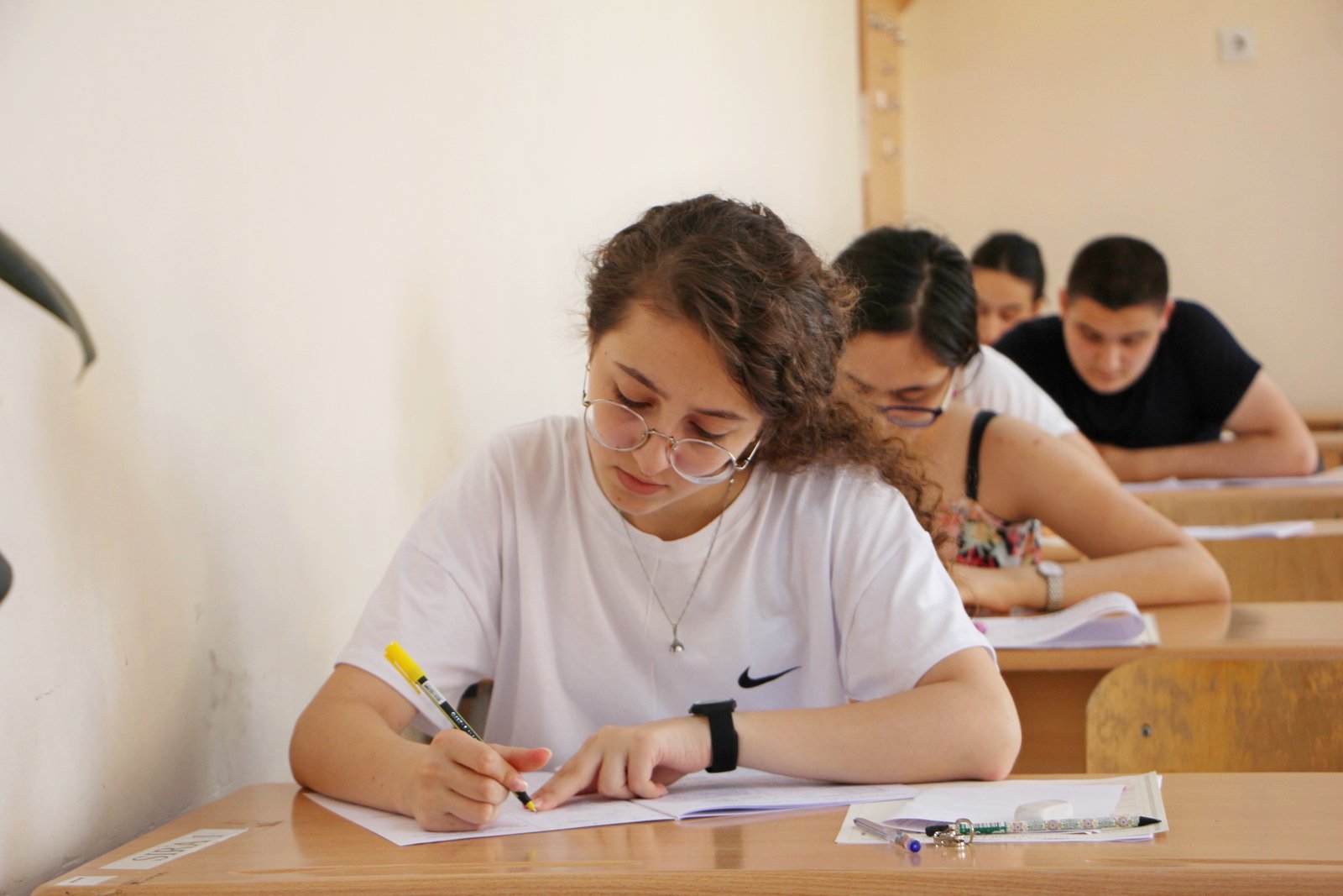Bu gün IV ixtisas qrupu üzrə qəbul imtahanı keçiriləcək Bu gün IV ixtisas qrupu üzrə qəbul imtahanı keçiriləcək