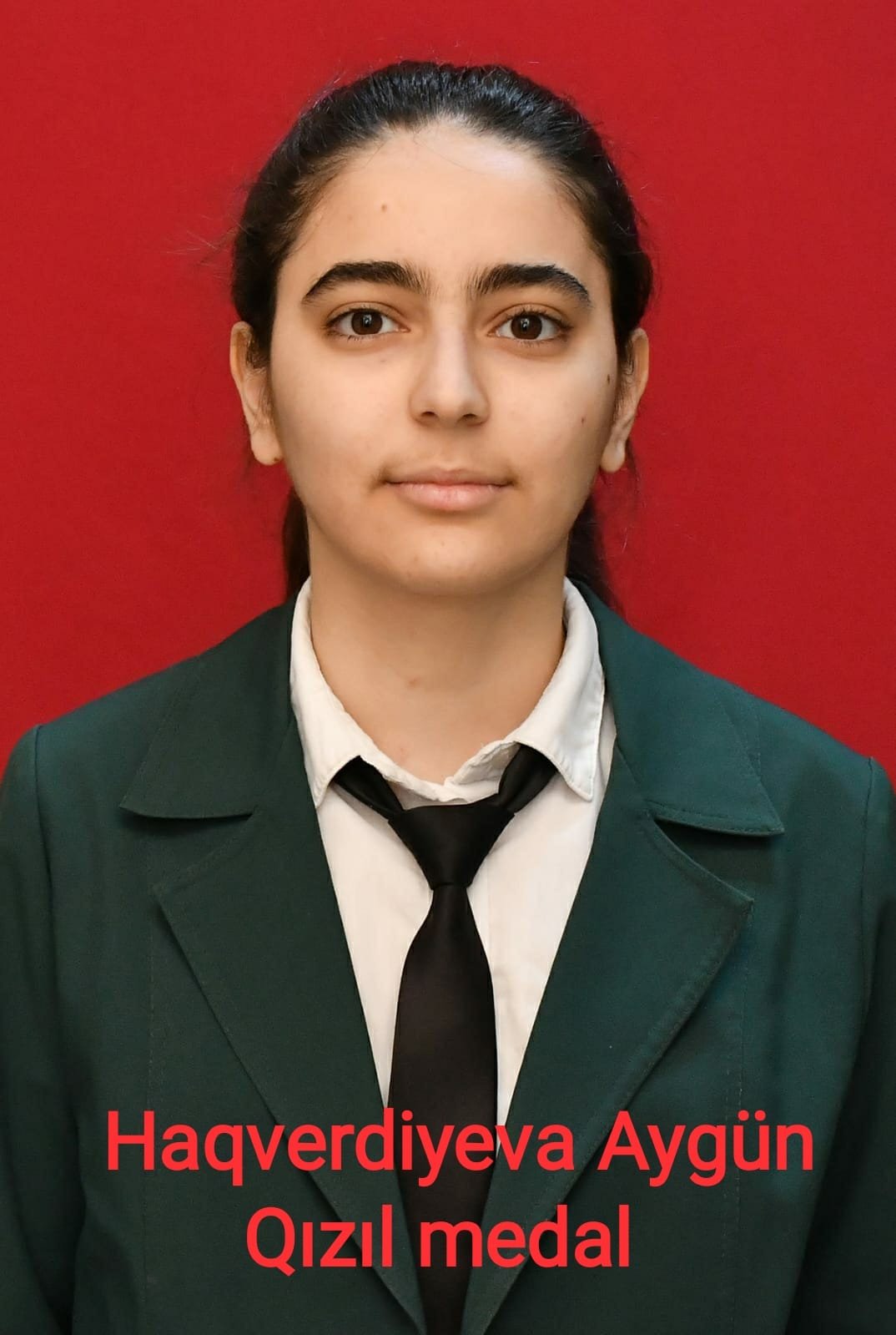 Qızıl və gümüş nişanla təltif olunan şagirdlərin adları açıqlanıb - FOTO Qızıl və gümüş nişanla təltif olunan şagirdlərin adları açıqlanıb - FOTO