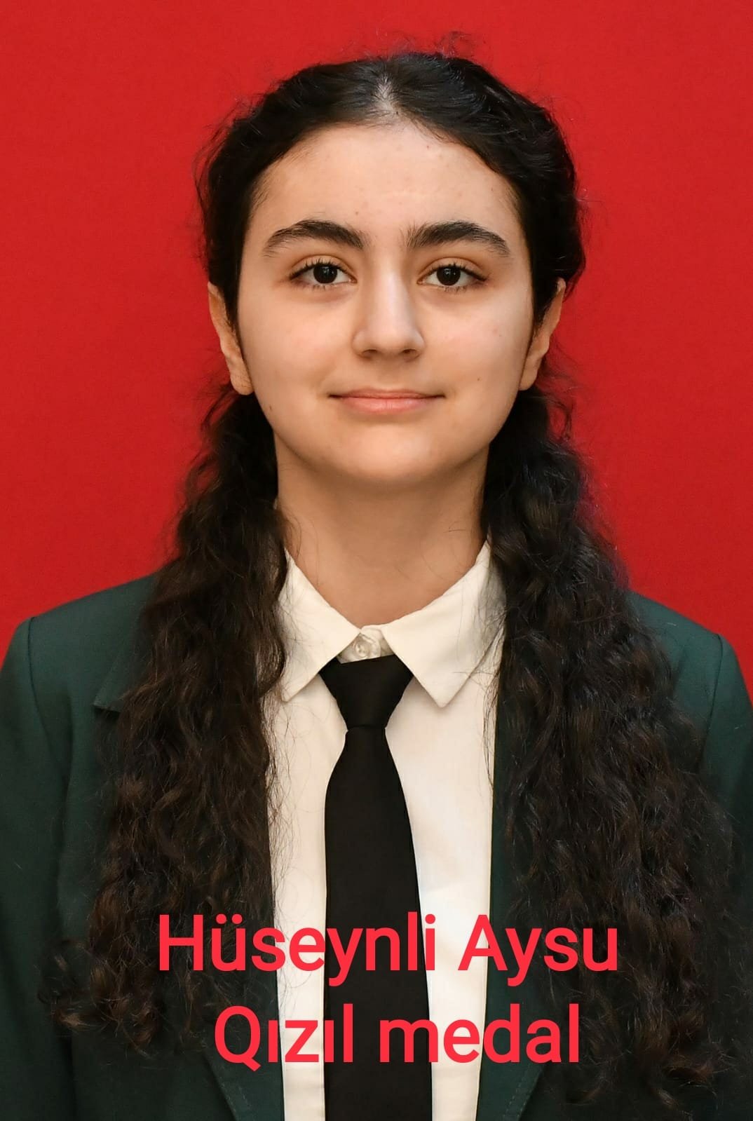 Qızıl və gümüş nişanla təltif olunan şagirdlərin adları açıqlanıb - FOTO Qızıl və gümüş nişanla təltif olunan şagirdlərin adları açıqlanıb - FOTO