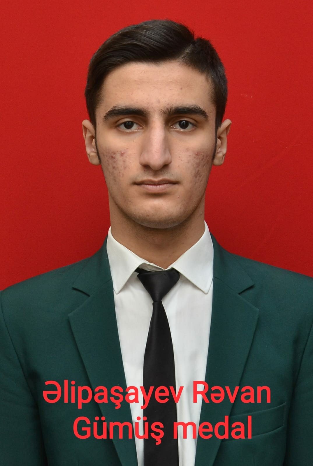 Qızıl və gümüş nişanla təltif olunan şagirdlərin adları açıqlanıb - FOTO Qızıl və gümüş nişanla təltif olunan şagirdlərin adları açıqlanıb - FOTO