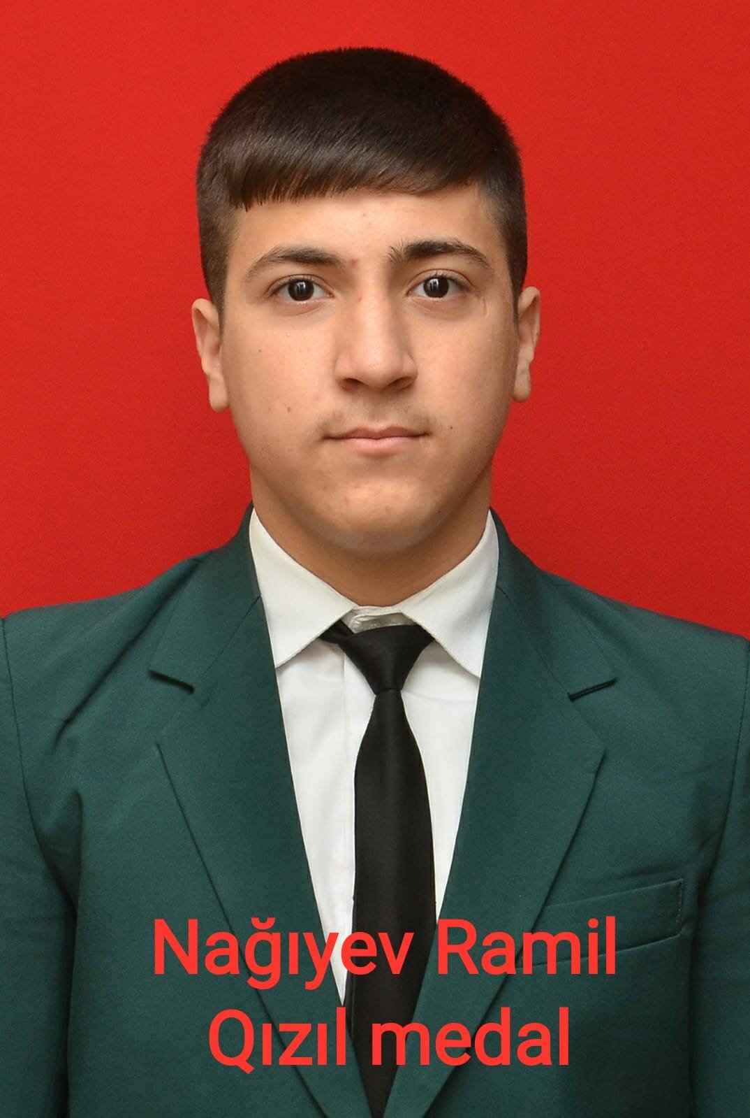 Qızıl və gümüş nişanla təltif olunan şagirdlərin adları açıqlanıb - FOTO Qızıl və gümüş nişanla təltif olunan şagirdlərin adları açıqlanıb - FOTO