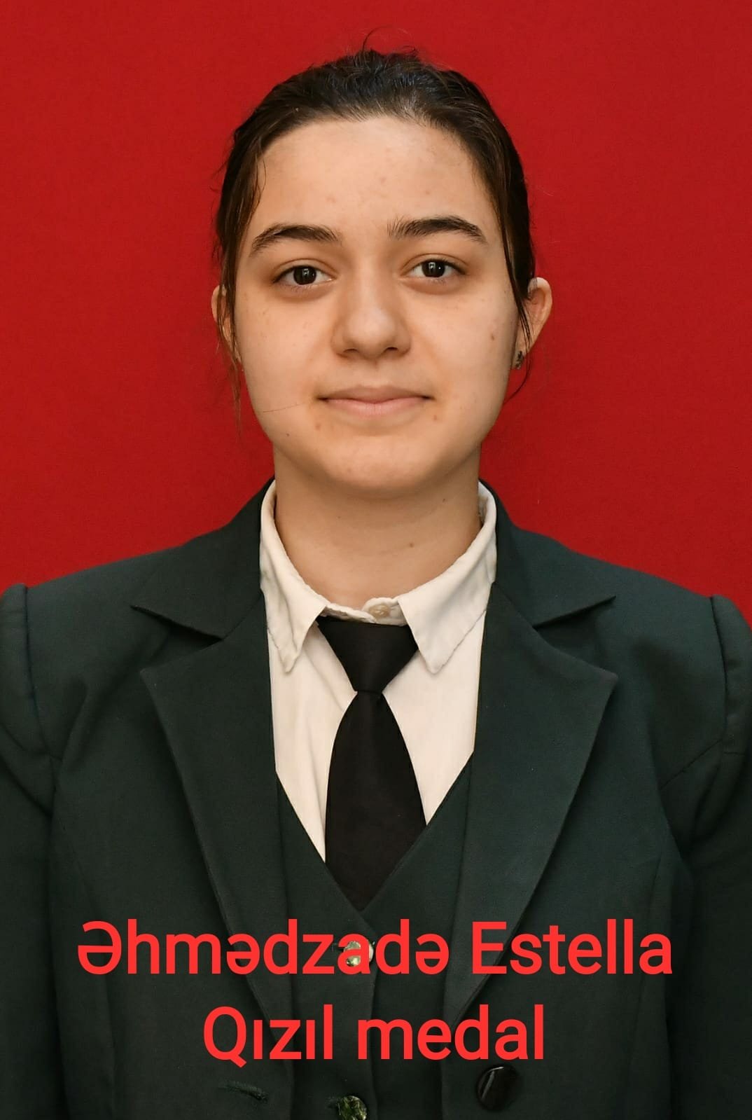 Qızıl və gümüş nişanla təltif olunan şagirdlərin adları açıqlanıb - FOTO Qızıl və gümüş nişanla təltif olunan şagirdlərin adları açıqlanıb - FOTO
