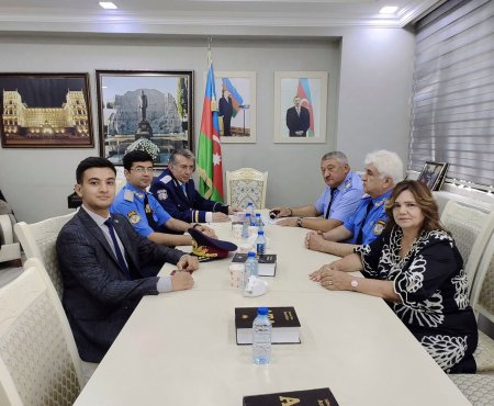 Xəzər Universitetinin tələbəsi Şahin Əliyev Zaporijjya kazakları tərəfindən medalla təltif olunub Xəzər Universitetinin tələbəsi Şahin Əliyev Zaporijjya kazakları tərəfindən medalla təltif olunub