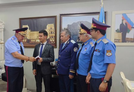 Xəzər Universitetinin tələbəsi Şahin Əliyev Zaporijjya kazakları tərəfindən medalla təltif olunub Xəzər Universitetinin tələbəsi Şahin Əliyev Zaporijjya kazakları tərəfindən medalla təltif olunub