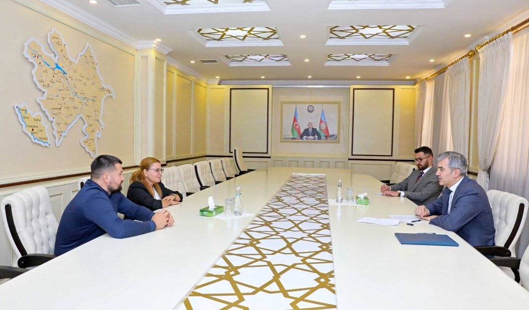 Dövlət Miqrasiya Xidmətinin rəisi “Yüksəliş” müsabiqəsinin qalibi ilə görüşüb Dövlət Miqrasiya Xidmətinin rəisi “Yüksəliş” müsabiqəsinin qalibi ilə görüşüb