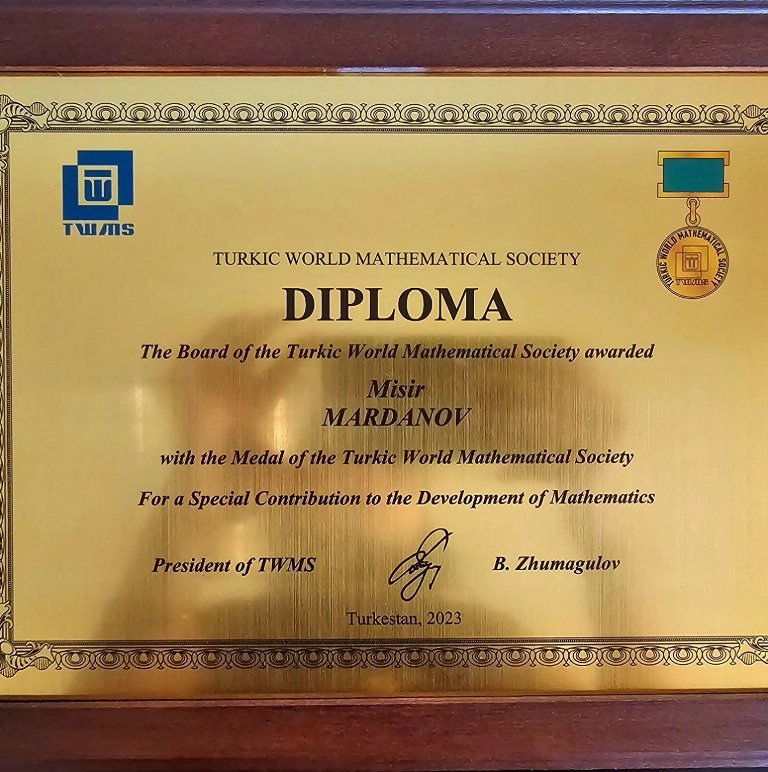 Misir Mərdanov xüsusi diplom və medal ilə təltif olunub - FOTO