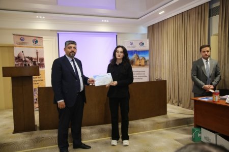 “Qərbi Azərbaycanın tarixi və mədəni irsi” mövzusunda görüş keçirilib - FOTO