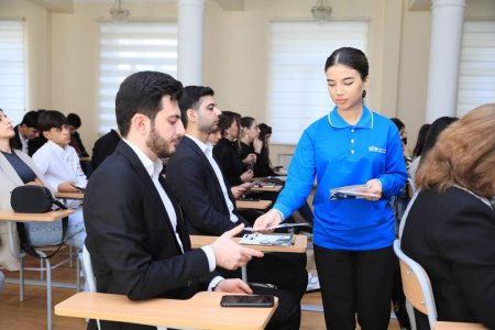 AzTU-da Azad Mirzəcanzadə inkişaf proqramının təqdimatı olub - FOTO AzTU-da Azad Mirzəcanzadə inkişaf proqramının təqdimatı olub - FOTO