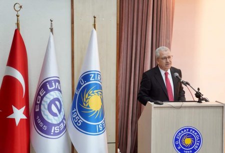 Ege Universitetində “I Beynəlxalq Ədli Kənd Təsərrüfatı Konqresi və Sərgisi” keçirilib - FOTO Ege Universitetində “I Beynəlxalq Ədli Kənd Təsərrüfatı Konqresi və Sərgisi” keçirilib - FOTO