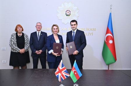 Elm və təhsil nazirinin müavini Britaniya Şurasının Avropa regionu üzrə rəhbəri ilə görüşüb - FOTO Elm və təhsil nazirinin müavini Britaniya Şurasının Avropa regionu üzrə rəhbəri ilə görüşüb - FOTO