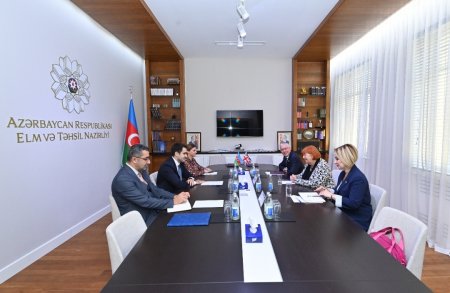 Elm və təhsil nazirinin müavini Britaniya Şurasının Avropa regionu üzrə rəhbəri ilə görüşüb - FOTO Elm və təhsil nazirinin müavini Britaniya Şurasının Avropa regionu üzrə rəhbəri ilə görüşüb - FOTO