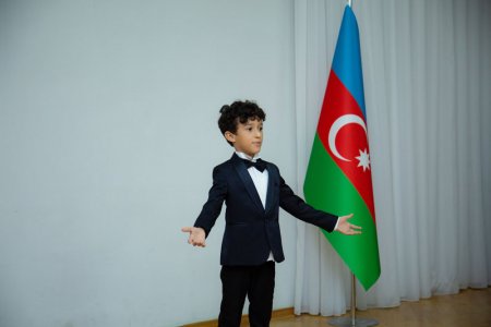 Üç qrant layihənin təqdimatı keçirilib