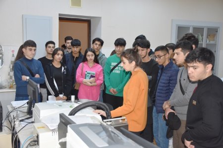 Geologiya və Geofizika İnstitutunda açıq qapı günləri keçirilib - FOTO Geologiya və Geofizika İnstitutunda açıq qapı günləri keçirilib - FOTO