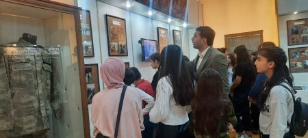 Şagirdlərin Azərbaycan İstiqlal Muzeyinə ekskursiyası təşkil edilib - FOTOLAR