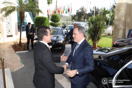 Ceyhun Bayramov ICESCO-nun Baş direktoru ilə görüşüb - FOTO Ceyhun Bayramov ICESCO-nun Baş direktoru ilə görüşüb - FOTO