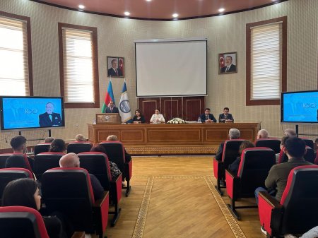 BDU-da “Tarixin Heydər Əliyev zirvəsi” adlı tədbir keçirilib - FOTO BDU-da “Tarixin Heydər Əliyev zirvəsi” adlı tədbir keçirilib - FOTO