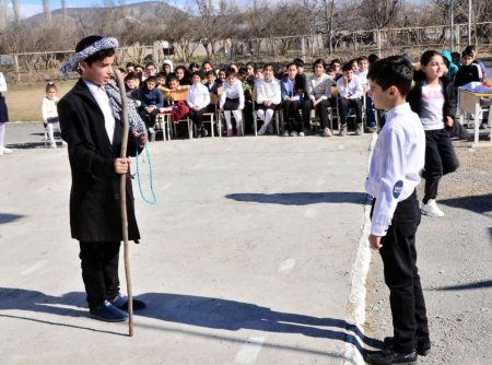 “Örnək müəllim”dən ibtidai siniflərə maraqlı DƏRS - FOTOLAR