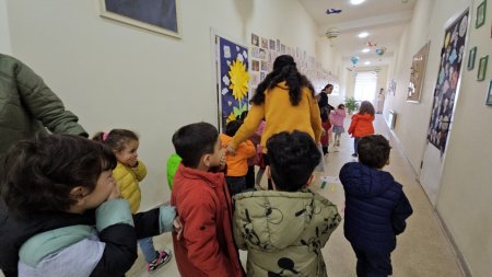 FHN uşaq bağçasında təlim keçirib - FOTO+VİDEO FHN uşaq bağçasında təlim keçirib - FOTO+VİDEO