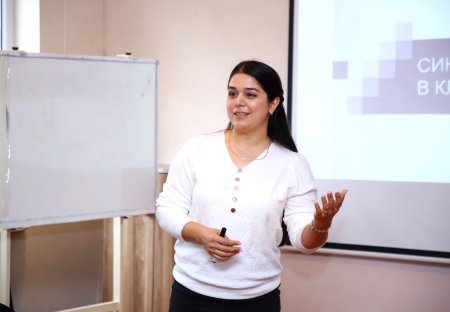 Yaradıcı müəllimlər üçün müsabiqənin final turu... Yaradıcı müəllimlər üçün müsabiqənin final turu...