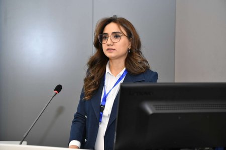 ADNSU-da Heydər Əliyevin 100 illiyinə həsr olunmuş konfransı keçirilir ADNSU-da Heydər Əliyevin 100 illiyinə həsr olunmuş konfransı keçirilir