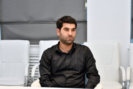 Pyes müsabiqəsi qaliblərinə mükafatlar təqdim olunub - FOTO Pyes müsabiqəsi qaliblərinə mükafatlar təqdim olunub - FOTO