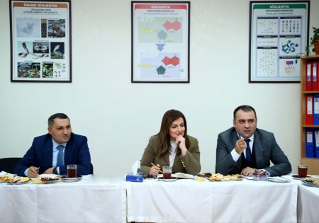 BŞTİ kurasiyalar üzrə məktəb direktorları ilə görüş keçirib - FOTO BŞTİ kurasiyalar üzrə məktəb direktorları ilə görüş keçirib - FOTO