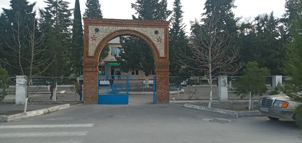 Ucar rayon sakinləri tərəfindən ŞİKAYƏT Ucar rayon sakinləri tərəfindən ŞİKAYƏT