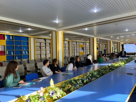 BDU-nun Şərqşünaslıq fakültəsinin əməkdaşları üçün təlim keçirilib - FOTO