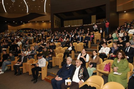 Qazaxıstan mədəniyyət günlərinin açılış mərasimi keçirilib - FOTO Qazaxıstan mədəniyyət günlərinin açılış mərasimi keçirilib - FOTO
