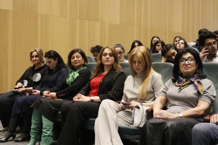 UNEC-də “Qisas almadan ölmə” bədii filminin nümayişi olub