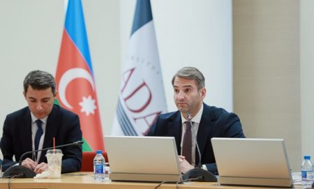 “Qarabağ: 30 ildən sonra evə dönüş. Nailiyyətlər və çətinliklər” forumu çərçivəsində Gənclər konfransı baş tutub - FOTO