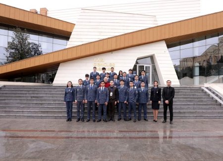 "Gələcəyin sahibkarları" mövzusunda tədbiri keçirilib - FOTO