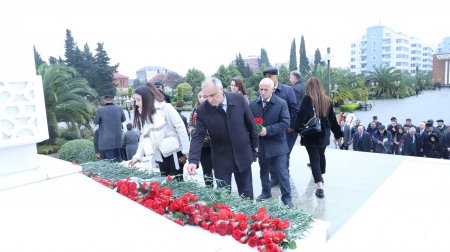 Heydər Əliyevin xatirəsi LDU-da yad olunub Heydər Əliyevin xatirəsi LDU-da yad olunub