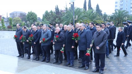 Heydər Əliyevin xatirəsi LDU-da yad olunub Heydər Əliyevin xatirəsi LDU-da yad olunub