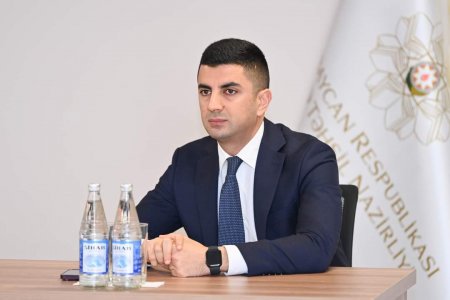 Emin Əmrullayev Dövlət Agentliyinin əməkdaşları ilə görüşüb - FOTO