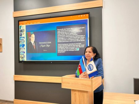 BDU-da seminar: “İnformasiya mədəniyyətinin formalaşmasında İKT-nin rolu” BDU-da seminar: “İnformasiya mədəniyyətinin formalaşmasında İKT-nin rolu”