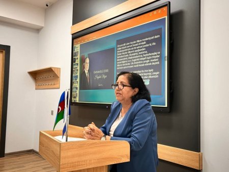 BDU-da seminar: “İnformasiya mədəniyyətinin formalaşmasında İKT-nin rolu” BDU-da seminar: “İnformasiya mədəniyyətinin formalaşmasında İKT-nin rolu”