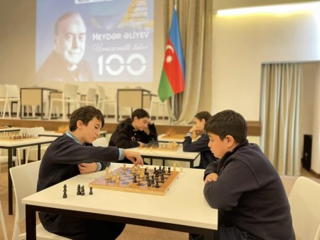 Məktəblilər arasında şahmat turniri keçirilib - FOTO Məktəblilər arasında şahmat turniri keçirilib - FOTO