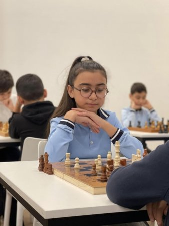 Məktəblilər arasında şahmat turniri keçirilib - FOTO Məktəblilər arasında şahmat turniri keçirilib - FOTO