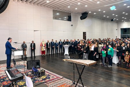 Berlindəki Azərbaycan Mədəniyyət Mərkəzində Həmrəylik Günü qeyd olunub - FOTO